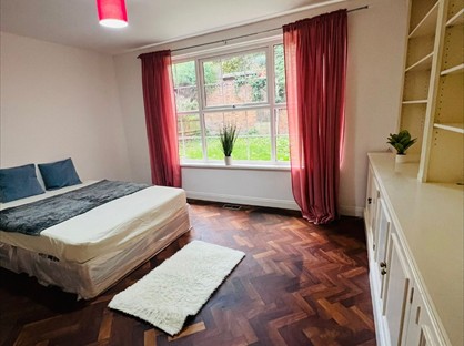 Room in a Shared House, Stunning Double Room In Wimbledon, SW19