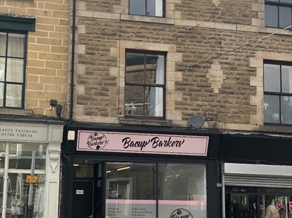 1 Bed Flat, Market Street, OL13