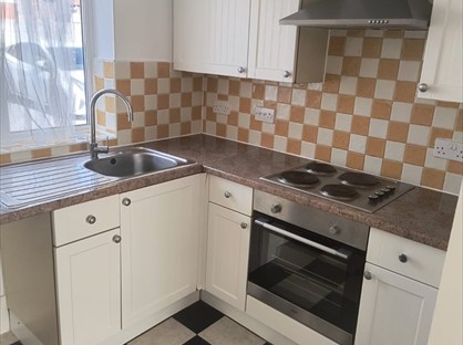 2 Bed Flat, Mountain Street, M28