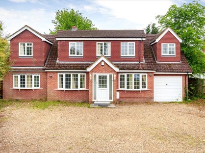 5 Bed Detached House, Nine Mile Ride, RG40