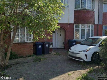 1 Bed Flat, Masefield Avenue, UB1