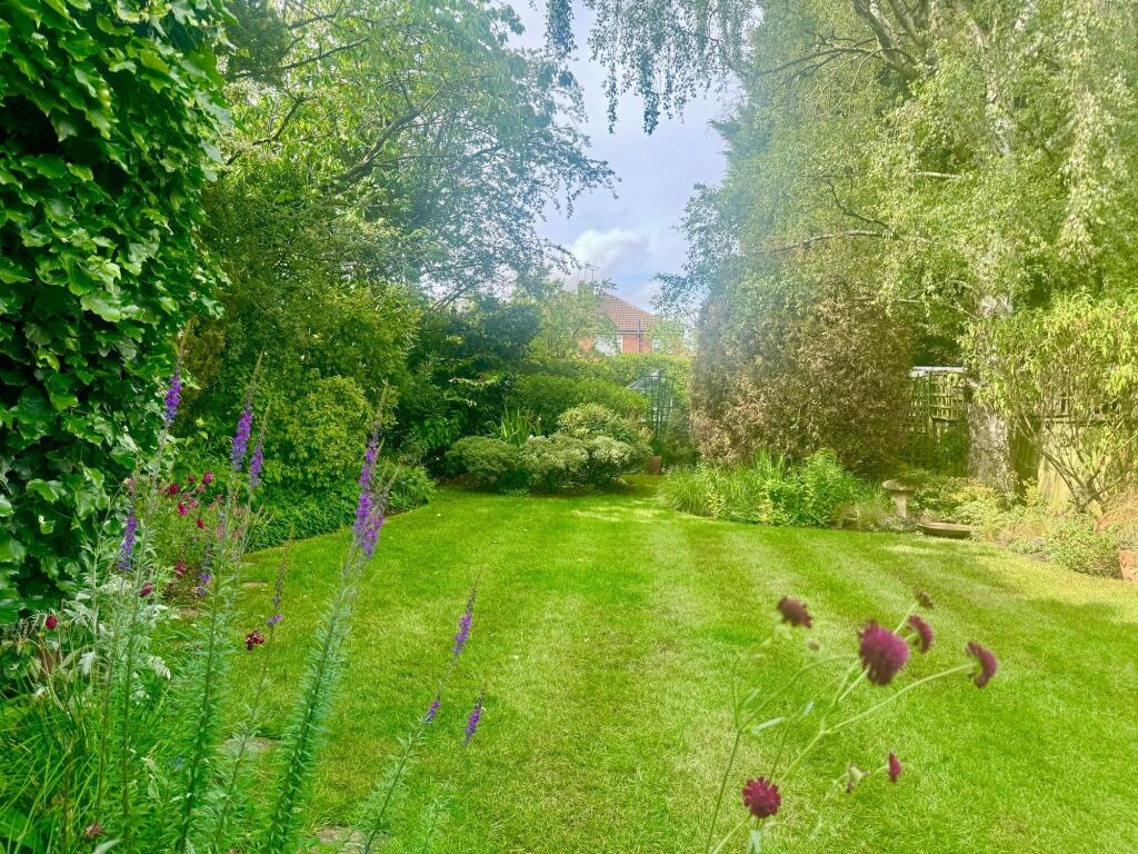 Additional image 12 of 3 Bed Semi-Detached House, Tythorn Drive, LE18, N1 7GU