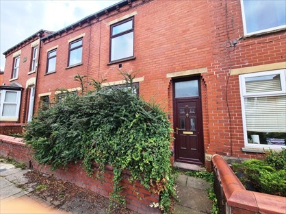 2 Bed Terraced House, Rochdale Road, OL2