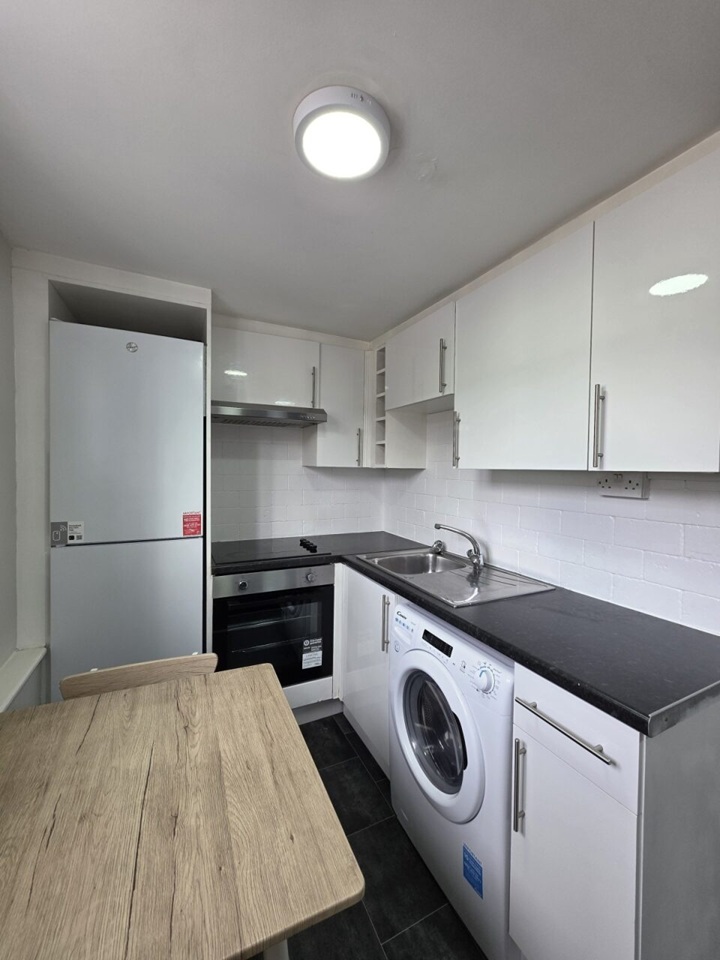 Additional image 4 of Studio Flat, Lower Cathedral Road, CF11, N1 7GU