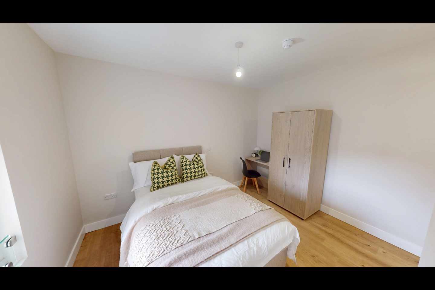 Room in a Shared Flat, Sadler Gate, DE1 photo 3