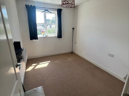 2 Bed Flat, Marlington Drive, HD2