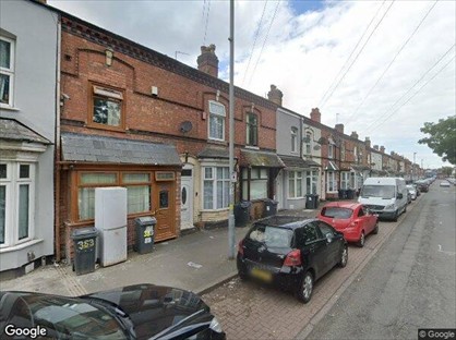 Room in a Shared House, Charles Road, B9