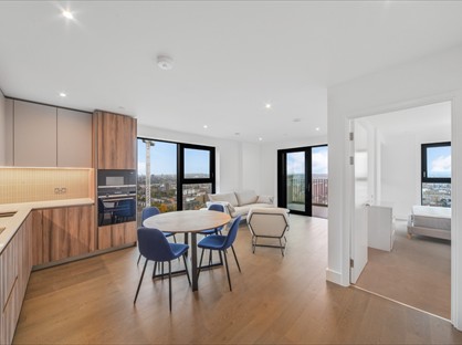 2 Bed Flat, Hewson Way, SE17