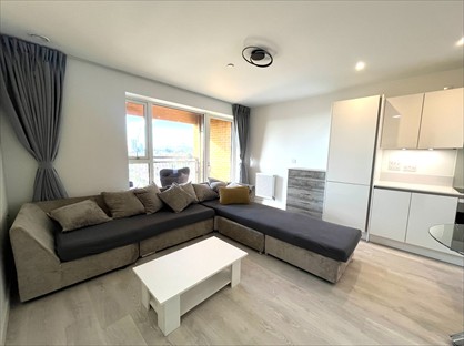 1 Bed Flat, Tidey Apartments, W3