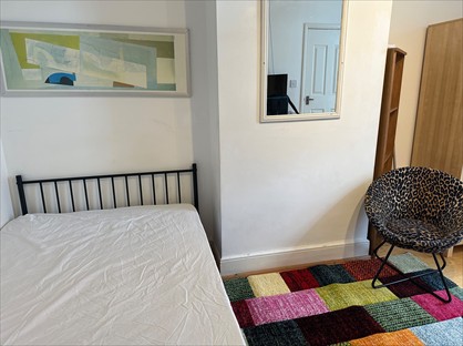 Room in a Shared House, Ferndale Road, SN2