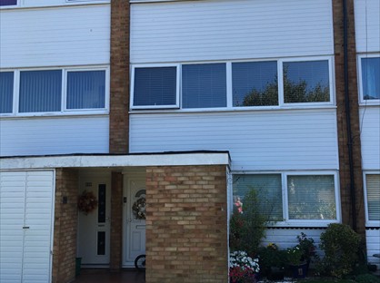 3 Bed Maisonette, Woodcote Drive, BR6