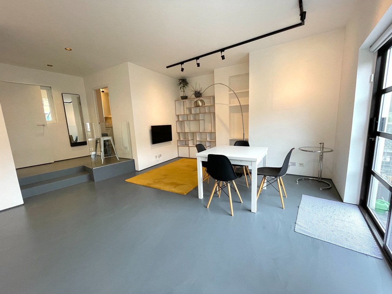 2 Bed Flat, Plover Way, SE16 photo 5