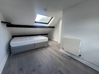 5 Bed Detached House, Poplar Place, BS16