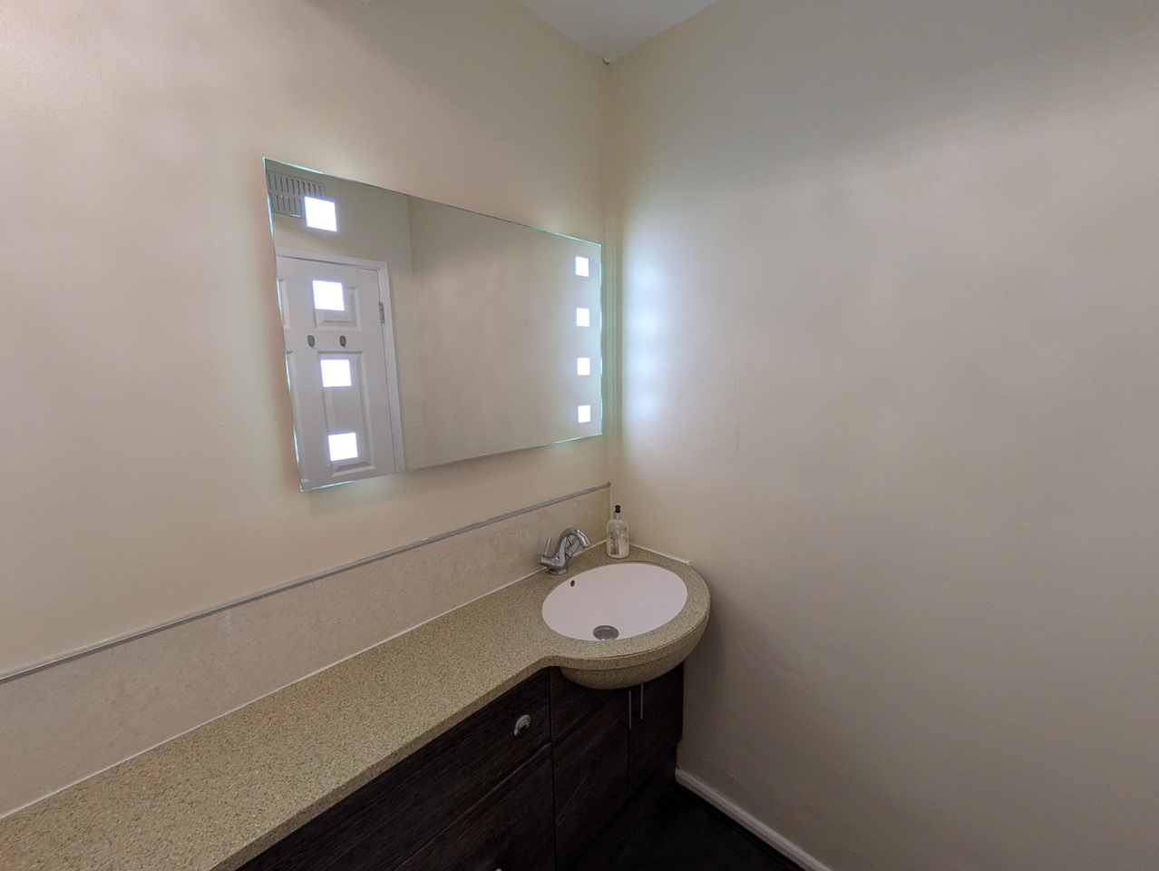 Additional image 13 of 2 Bed Flat, Kenilworth Court, CV3, N1 7GU