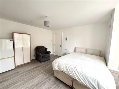 Studio Flat, Slaney Road, WS2