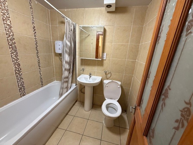 Additional image 10 of 2 Bed Flat, Ark Lane, G31, N1 7GU