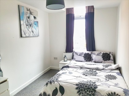 Studio Flat, Cross Street, WV13