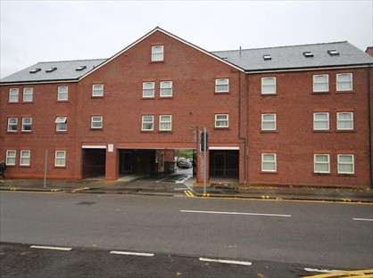 2 Bed Flat, East Prescot Road, L14