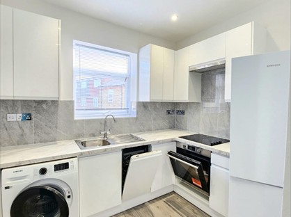 3 Bed Maisonette, Richmond Road, KT2