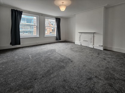 1 Bed Flat, Great Titchfield Street, W1W