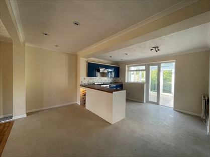 3 Bed End Terrace, Church Cowley Road, OX4