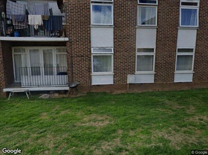 Room in a Shared Flat, Sandringham Court, SL1