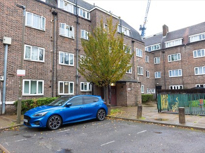 3 Bed Flat, Wandle Way, SW18