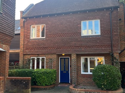 2 Bed Terraced House, St. Martins Mews, RH4