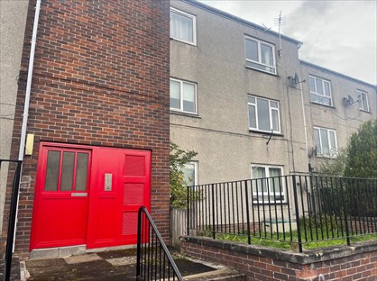 2 Bed Flat, Mcleod Street, EH52