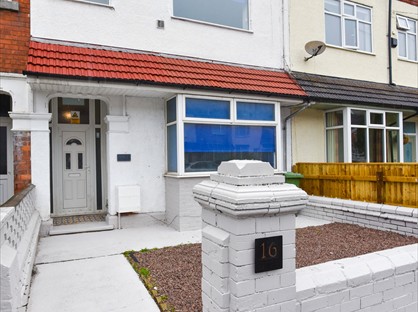 Room in a Shared House, Park Street, DN32