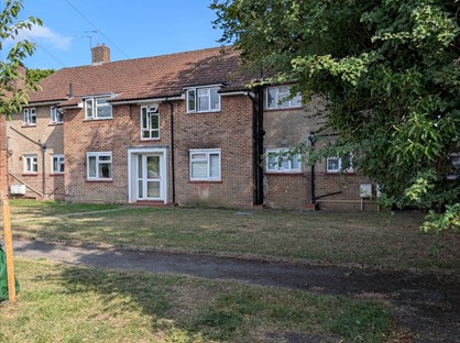 3 Bed Flat, The Mount, CR5