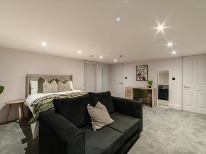 1 Bed Flat, Bushell Place, PR1