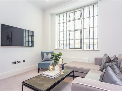 1 Bed Flat, Rainville Road, W6