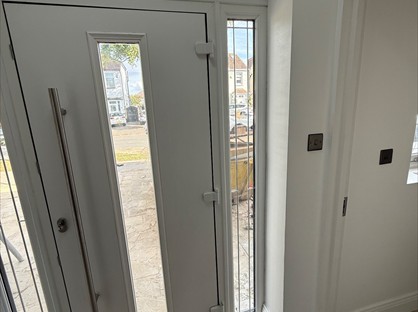 Room in a Shared House, Grenfell Avenue, RM12