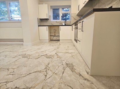 3 Bed Flat, County House, SE18