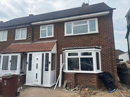 4 Bed Semi-Detached House, Armytage Road, TW5