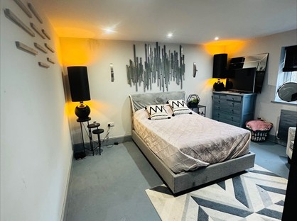 Room in a Shared House, Bridge View, HG5