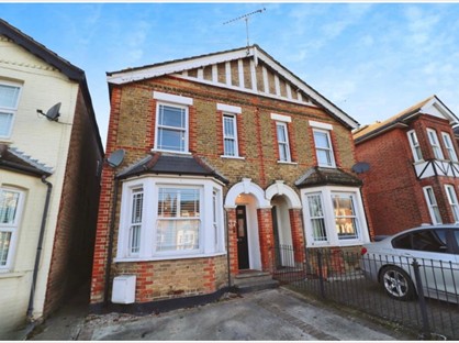 Room in a Shared House, Main Road, CM1