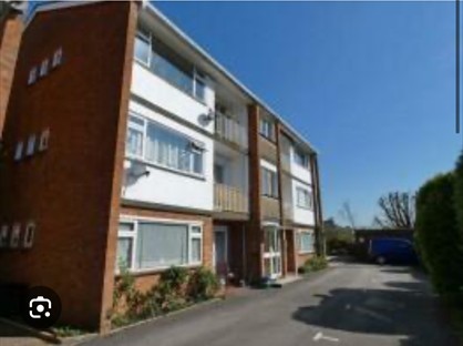 2 Bed Flat, Elm Grove Place, SP1