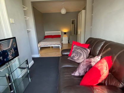 Room in a Shared House, Colemans Moor Road, RG5