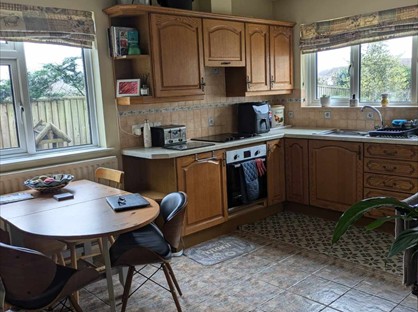 Room in a Shared House, Girvans, EX15