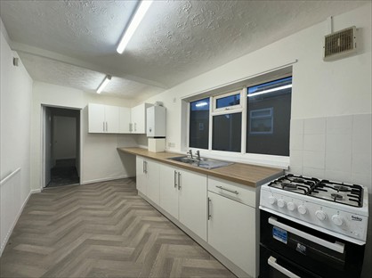 2 Bed Flat, Antrobus Street, CW12