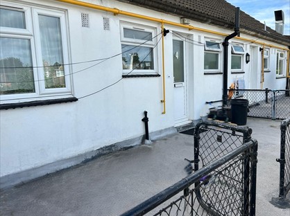 2 Bed Flat, Greenway Parade, HP5