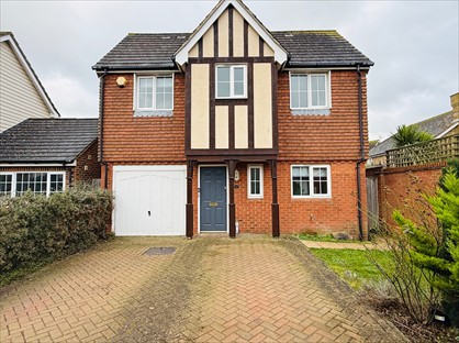 4 Bed Detached House, Pochard Crescent, CT6