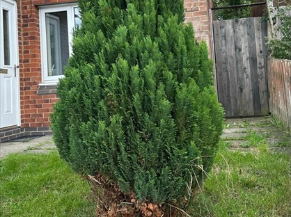 3 Bed End Terrace, Counts Farm Road, NN18