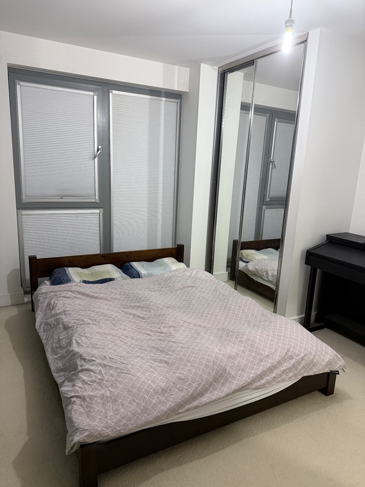 2 Bed Flat, Wilson Tower, E1 photo 5