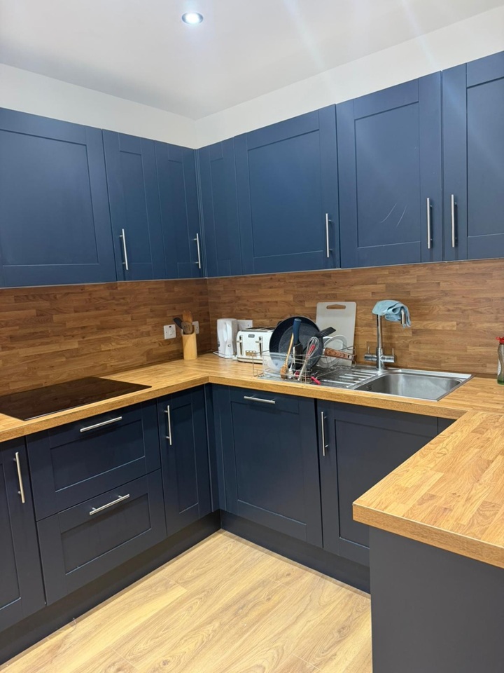 Additional image 2 of Room in a Shared House, Shoreham Street, S2, N1 7GU