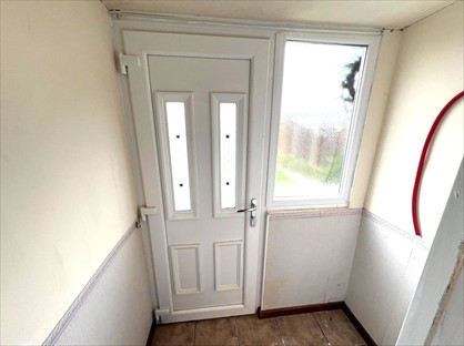 4 Bed Semi-Detached House, Lewis Close, WV12