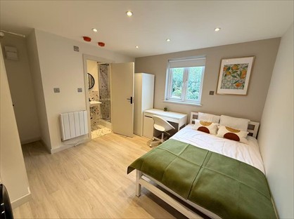 Room in a Shared House, Culvert Road, SW11