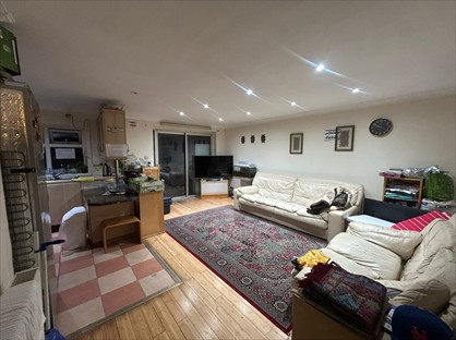 Room in a Shared House, Oakfield Gardens, UB6